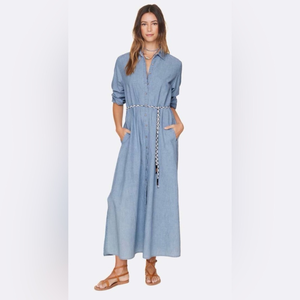 Xirena Bowen Dress in Chambray